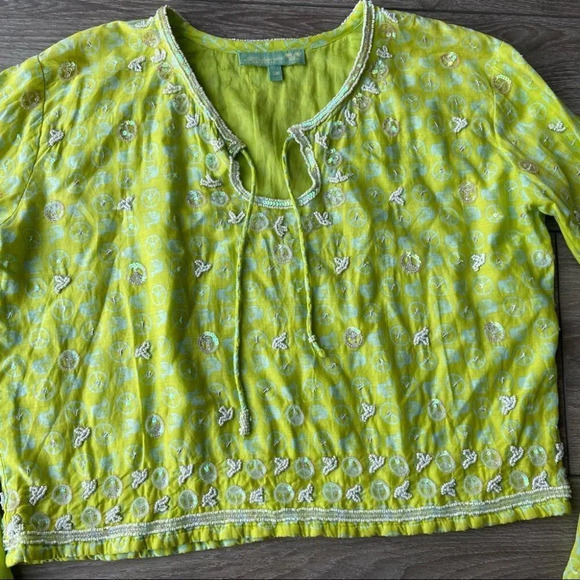 Letarte Handmade Beaded Accents Cropped Top - Picture 7 of 16